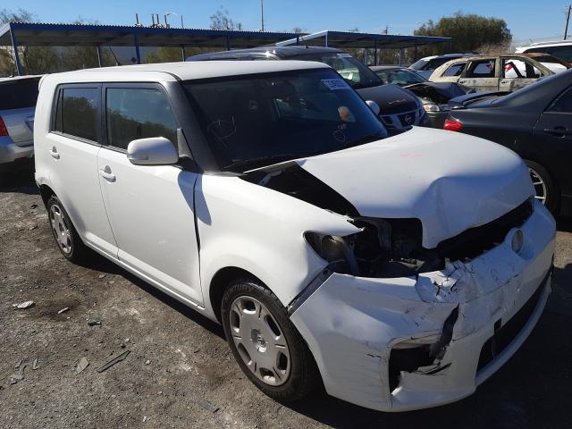 Toyota Scion xb (2014)
