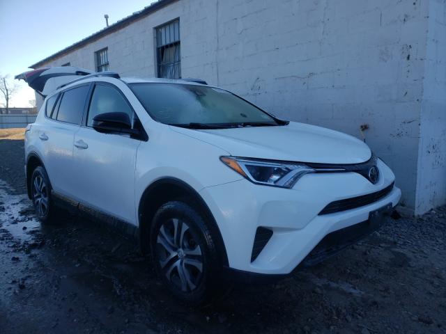 Toyota Rav4 le (2017)