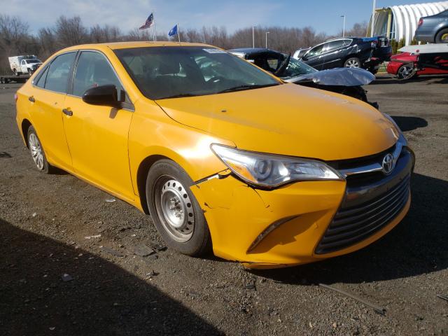 Toyota Camry hybr (2015)