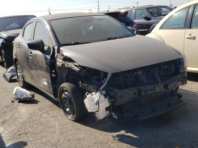 Toyota Scion ia (2016)