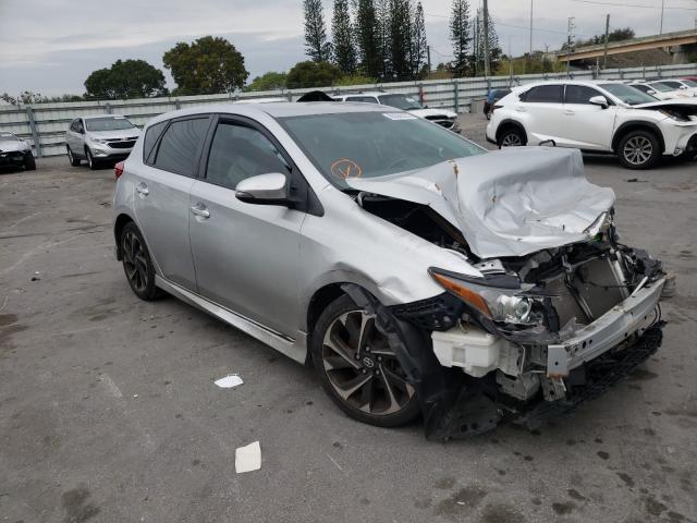 Toyota Scion im (2016)