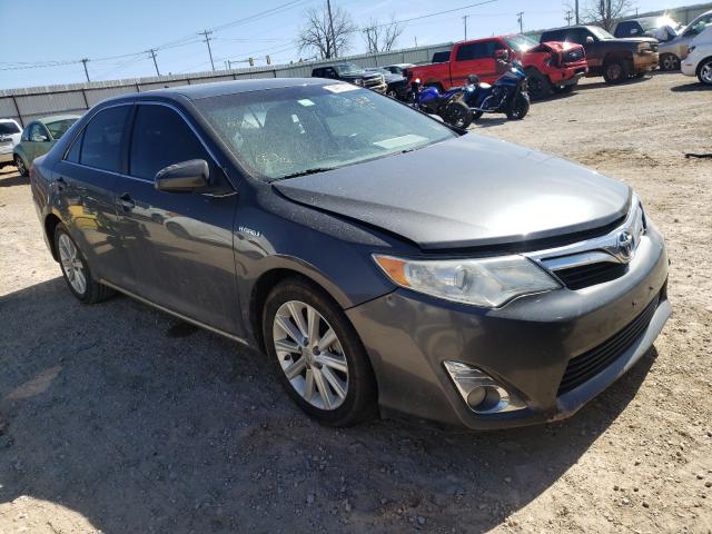 Toyota Camry hybr (2012)
