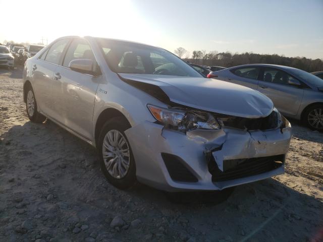 Toyota Camry hybr (2014)
