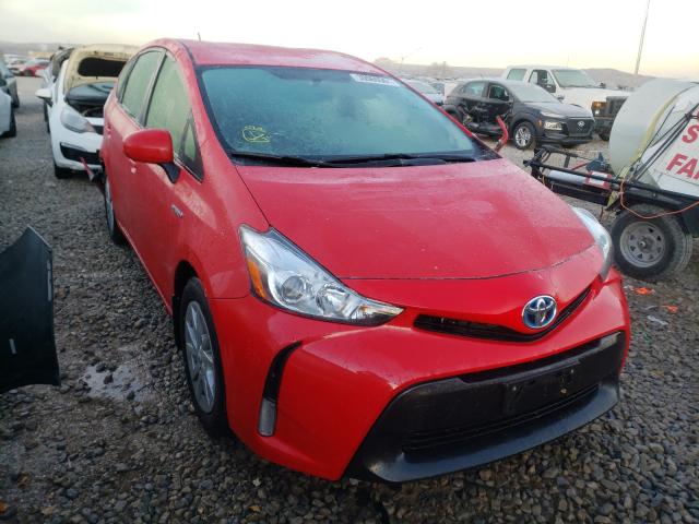 Toyota Prius v (2015)