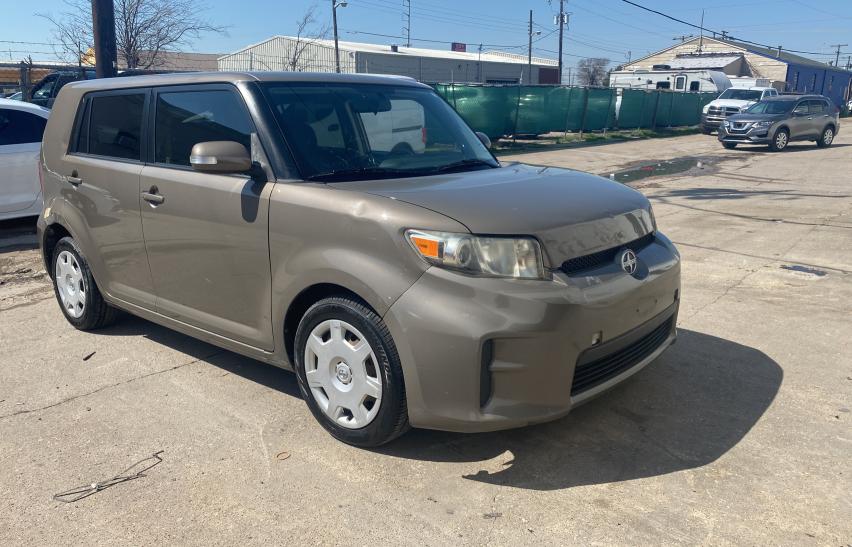 Toyota Scion xb (2012)