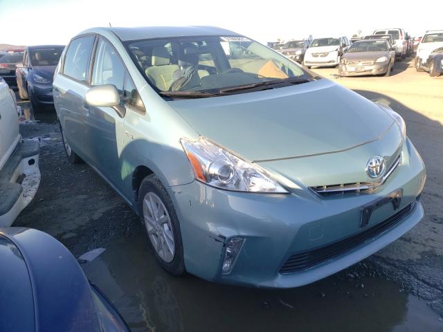 Toyota Prius v (2014)