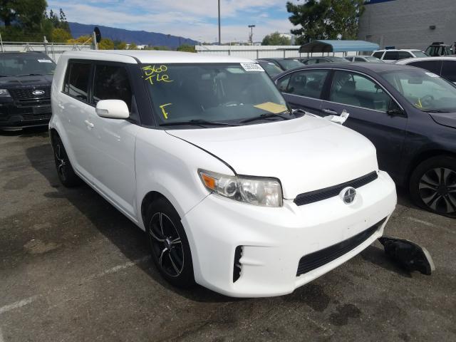Toyota Scion xb (2014)