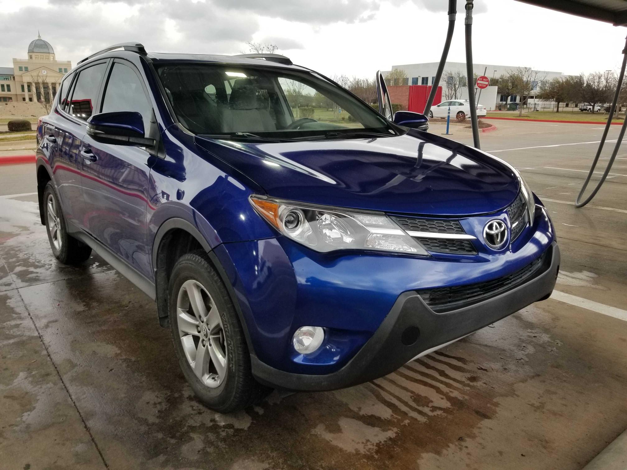 Toyota Rav4 xle (2015)