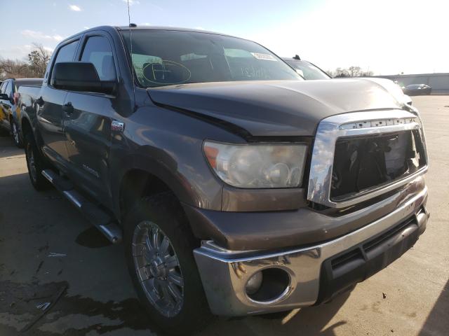 Toyota Tundra cre (2012)