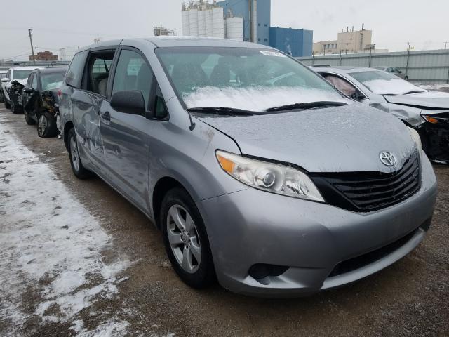 Toyota Sienna bas (2011)
