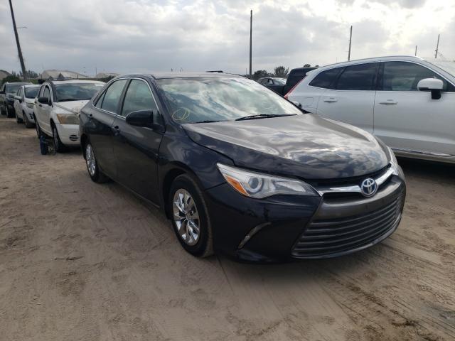 Toyota Camry hybr (2015)
