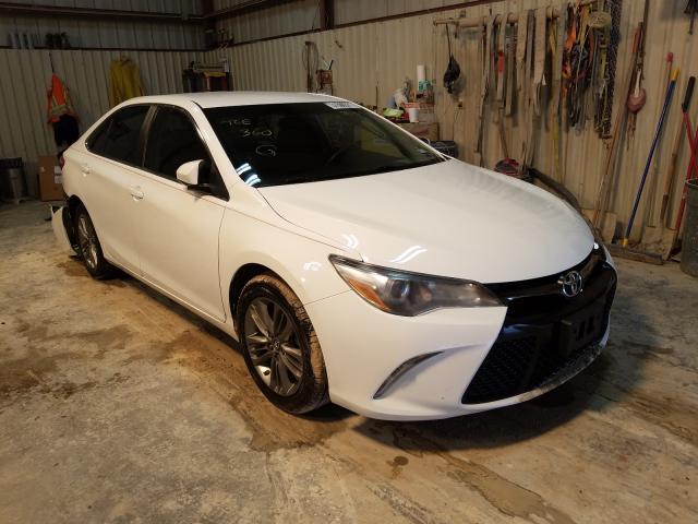 Toyota Camry le (2016)