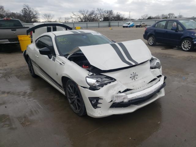 Toyota 86 base (2017)