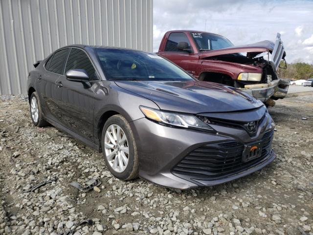 Toyota Camry l (2018)