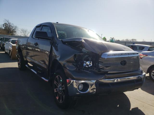 Toyota Tundra dou (2013)