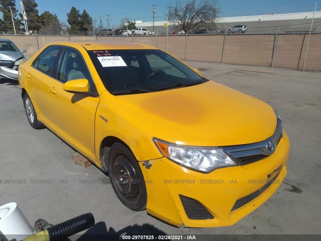 Toyota Camry hybrid (2012)