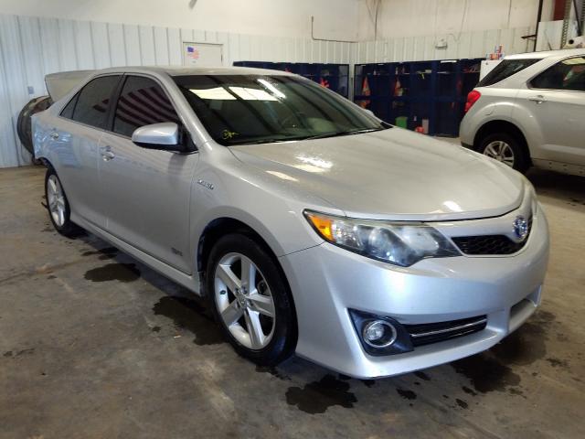 Toyota Camry hybr (2014)