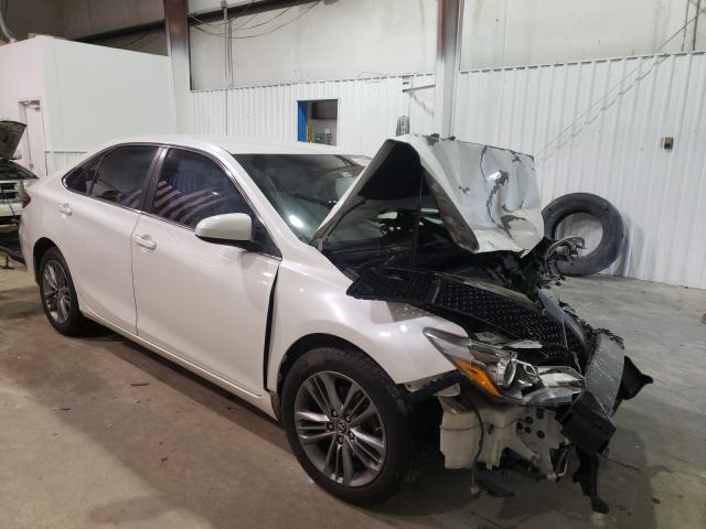 Toyota Camry le (2015)