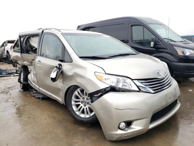 Toyota Sienna xle (2015)