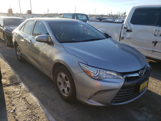 Toyota Camry le (2016)