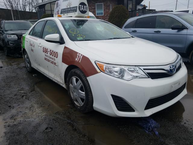 Toyota Camry hybr (2014)