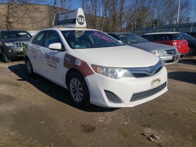 Toyota Camry hybr (2014)
