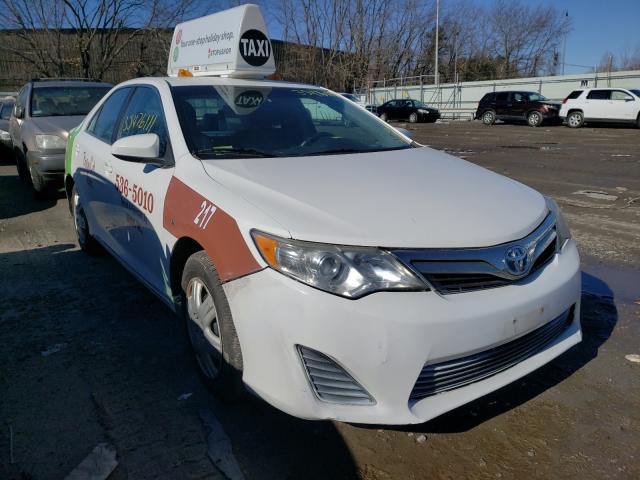 Toyota Camry hybr (2014)