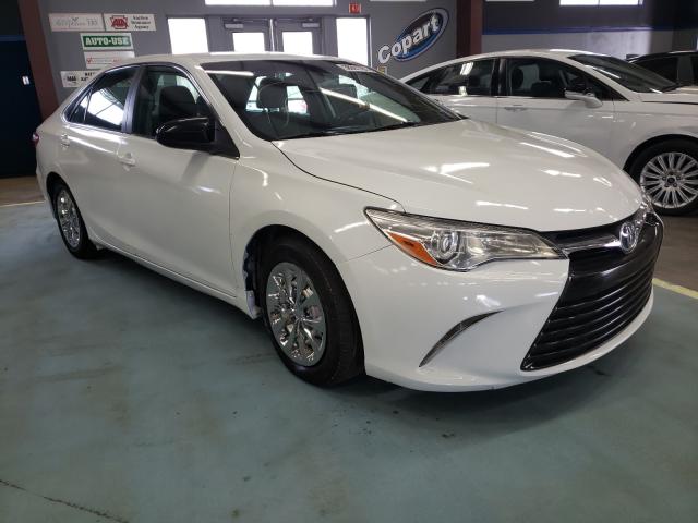 Toyota Camry hybr (2015)