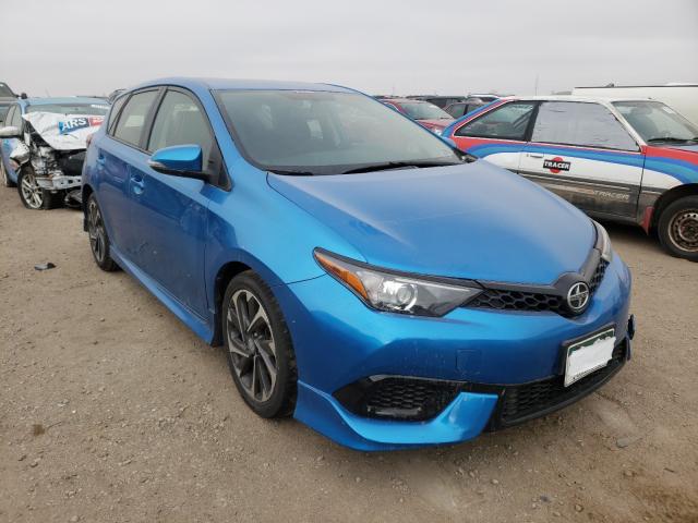 Toyota Scion im (2016)