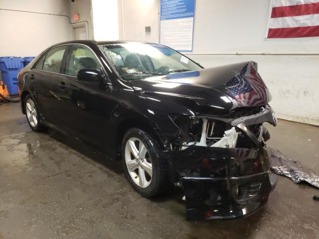Toyota Camry base (2010)