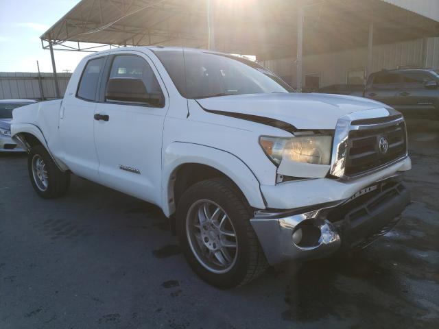 Toyota Tundra dou (2010)