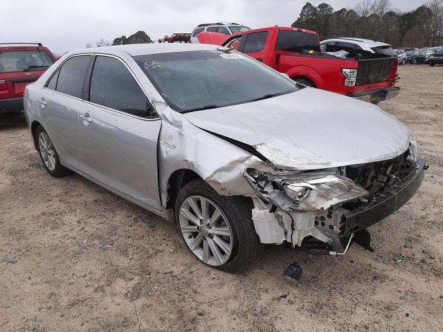 Toyota Camry hybr (2013)