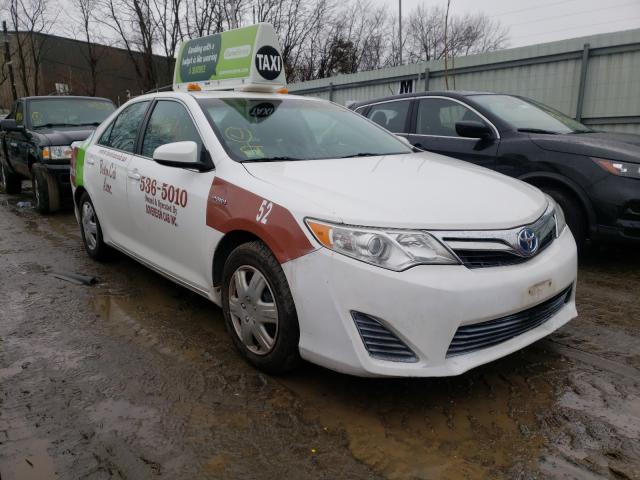 Toyota Camry hybr (2014)