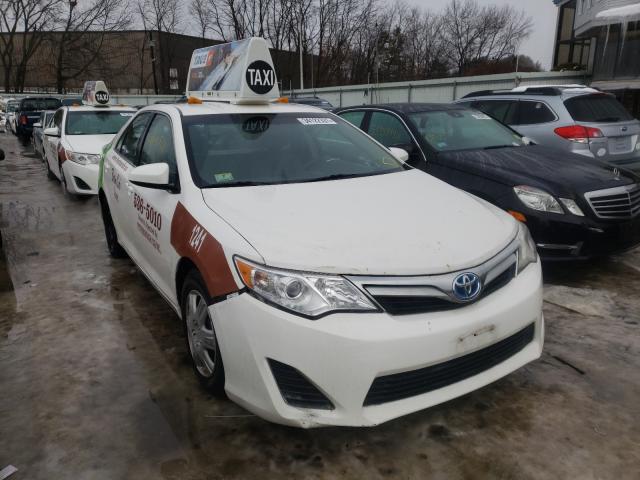Toyota Camry hybr (2014)