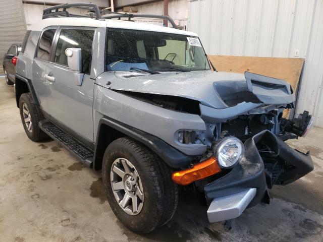 Toyota Fj cruiser (2014)