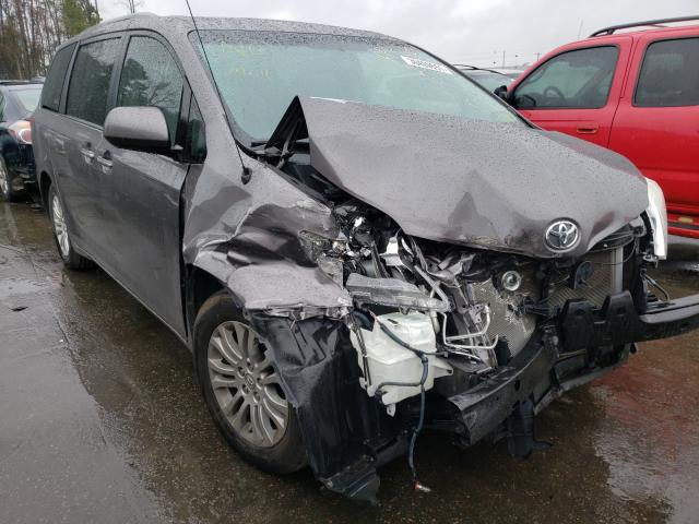 Toyota Sienna xle (2014)