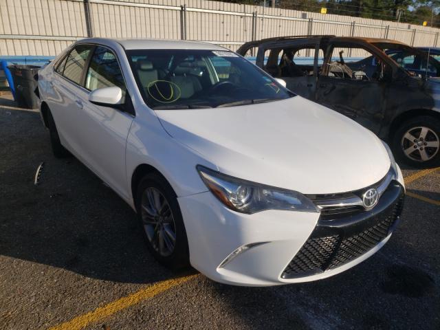 Toyota Camry le (2015)