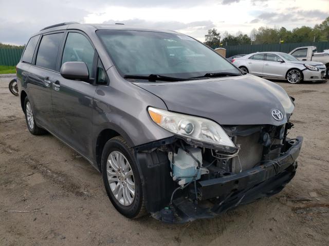 Toyota Sienna xle (2012)