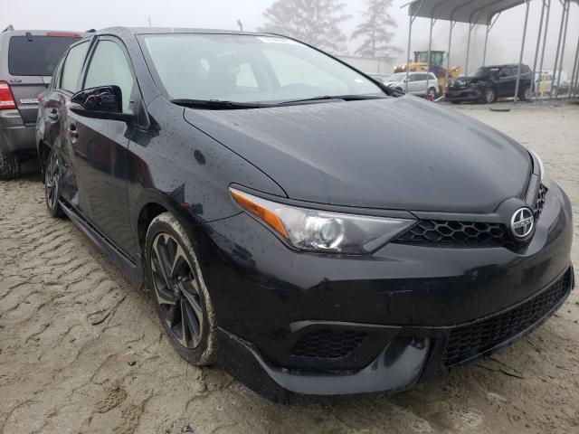 Toyota Scion im (2016)