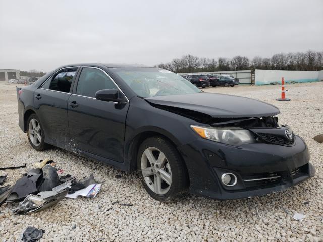 Toyota Camry (2012)