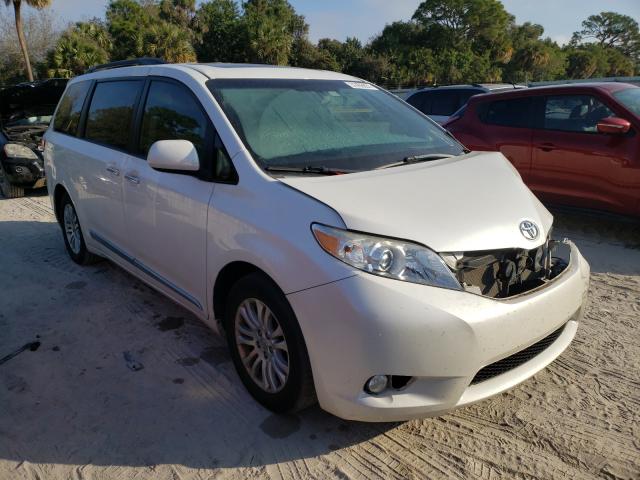 Toyota Sienna xle (2015)