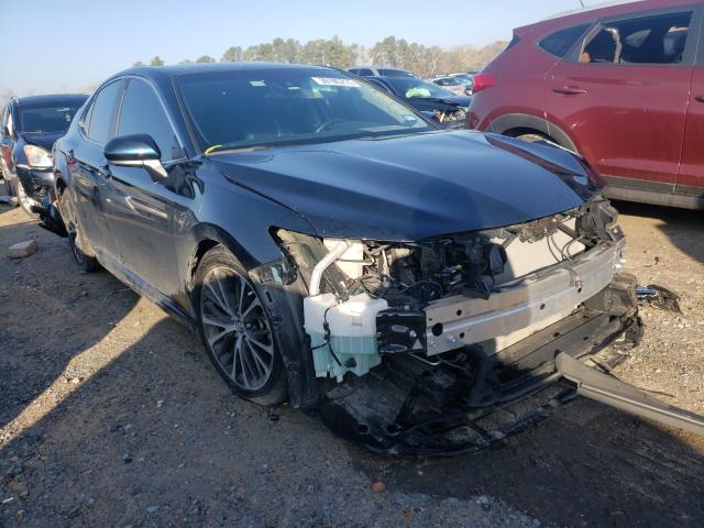 Toyota Camry l (2018)