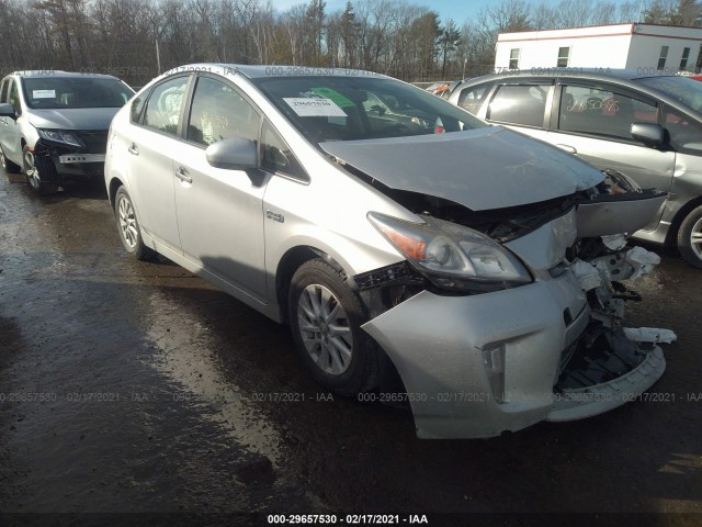 Toyota Prius plug-in (2013)