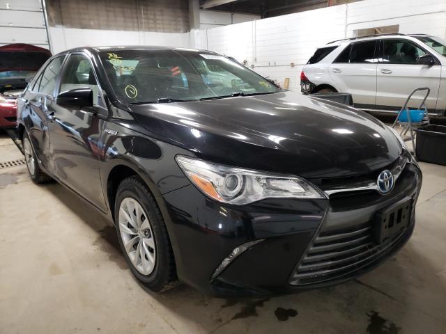 Toyota Camry hybr (2015)