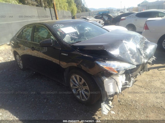 Toyota Camry hybrid (2016)