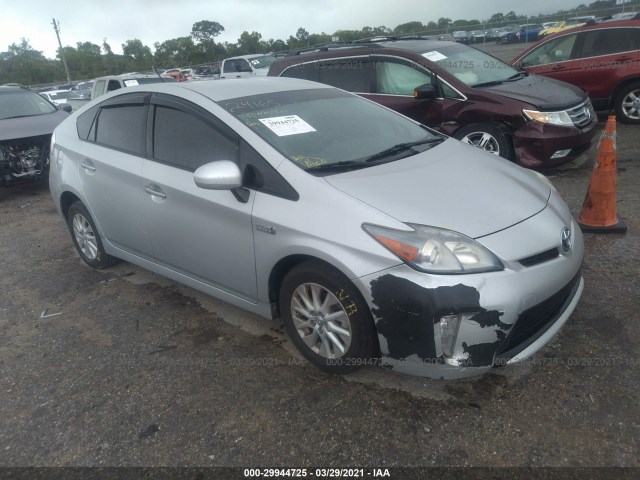Toyota Prius plug-in (2013)