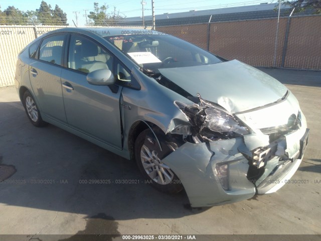Toyota Prius plug-in (2015)