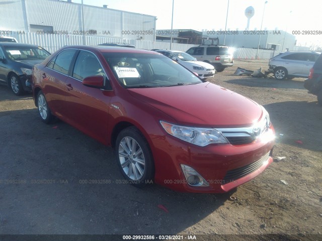 Toyota Camry hybrid (2012)