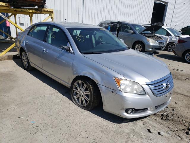 Toyota Avalon xl (2010)