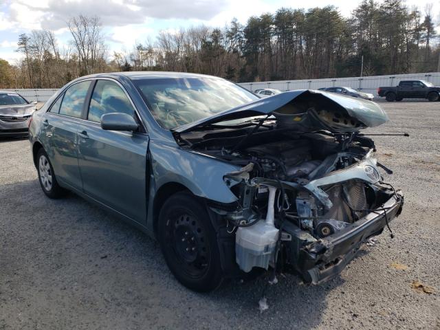 Toyota Camry base (2010)